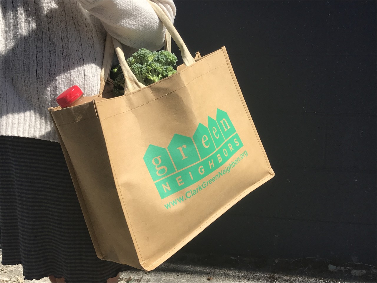 Green Neighbors Reusable Bag